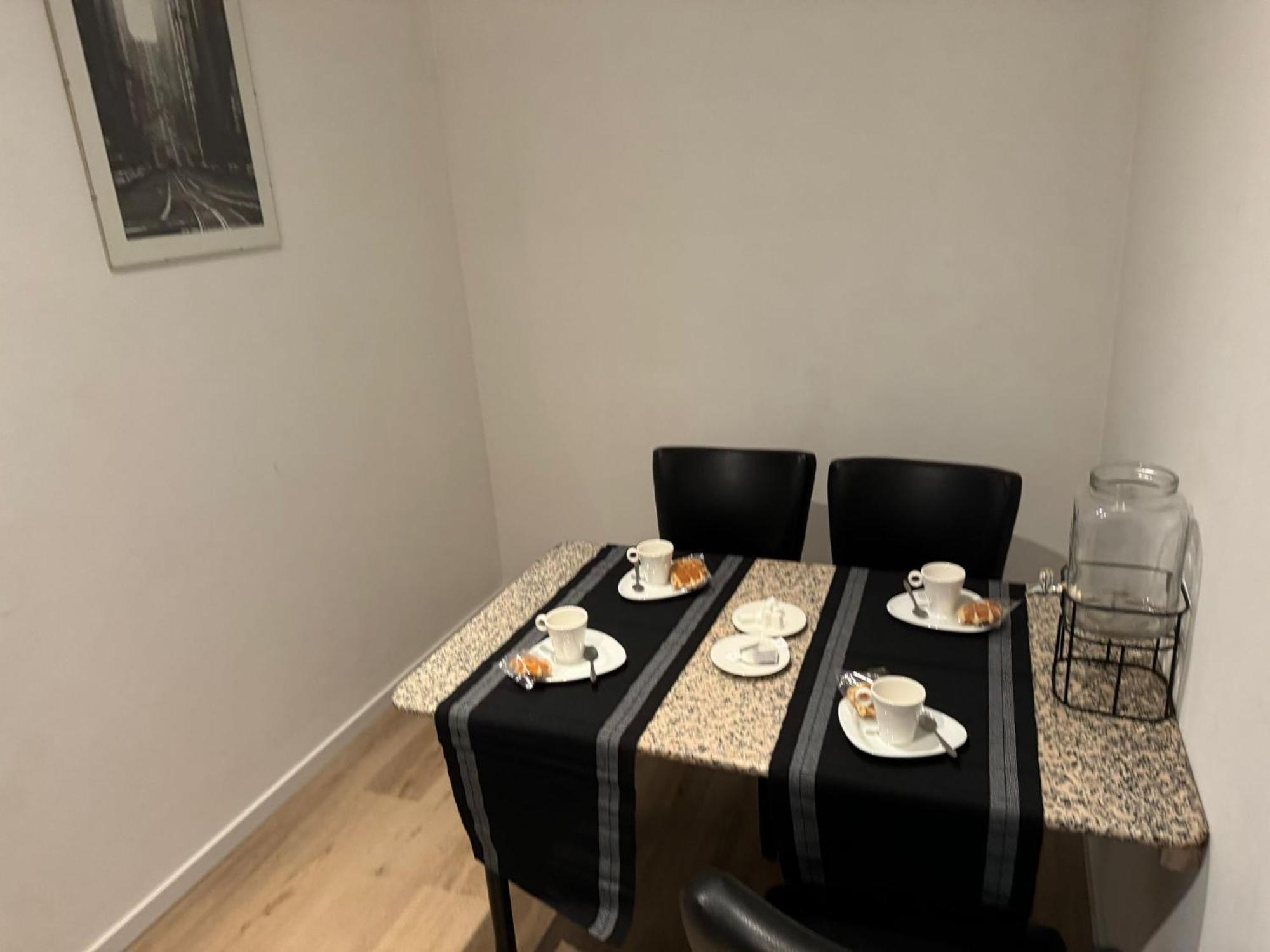 Garden Loft In City Center Meir 1Fl Антверпен Экстерьер фото