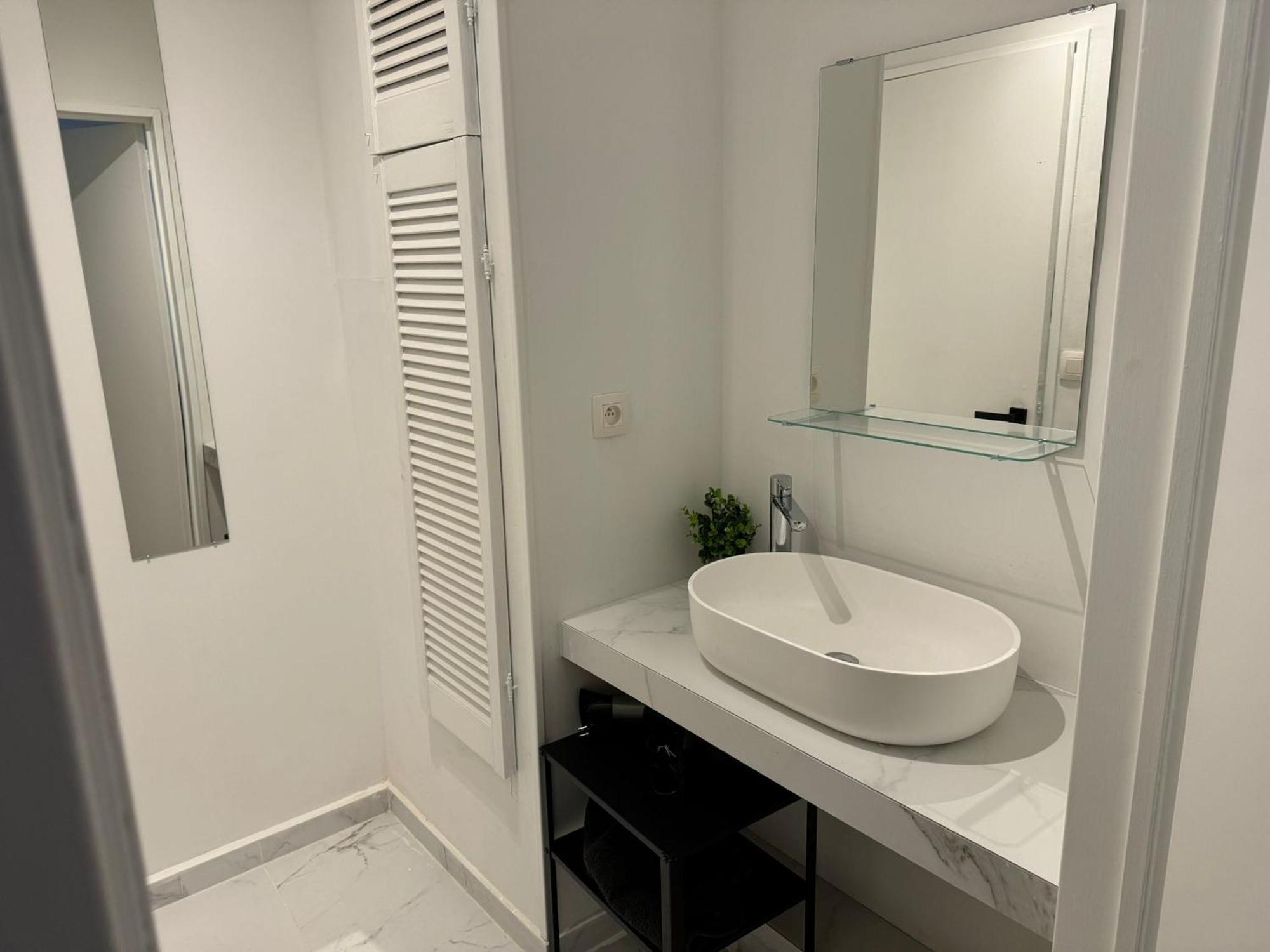 Garden Loft In City Center Meir 1Fl Антверпен Экстерьер фото