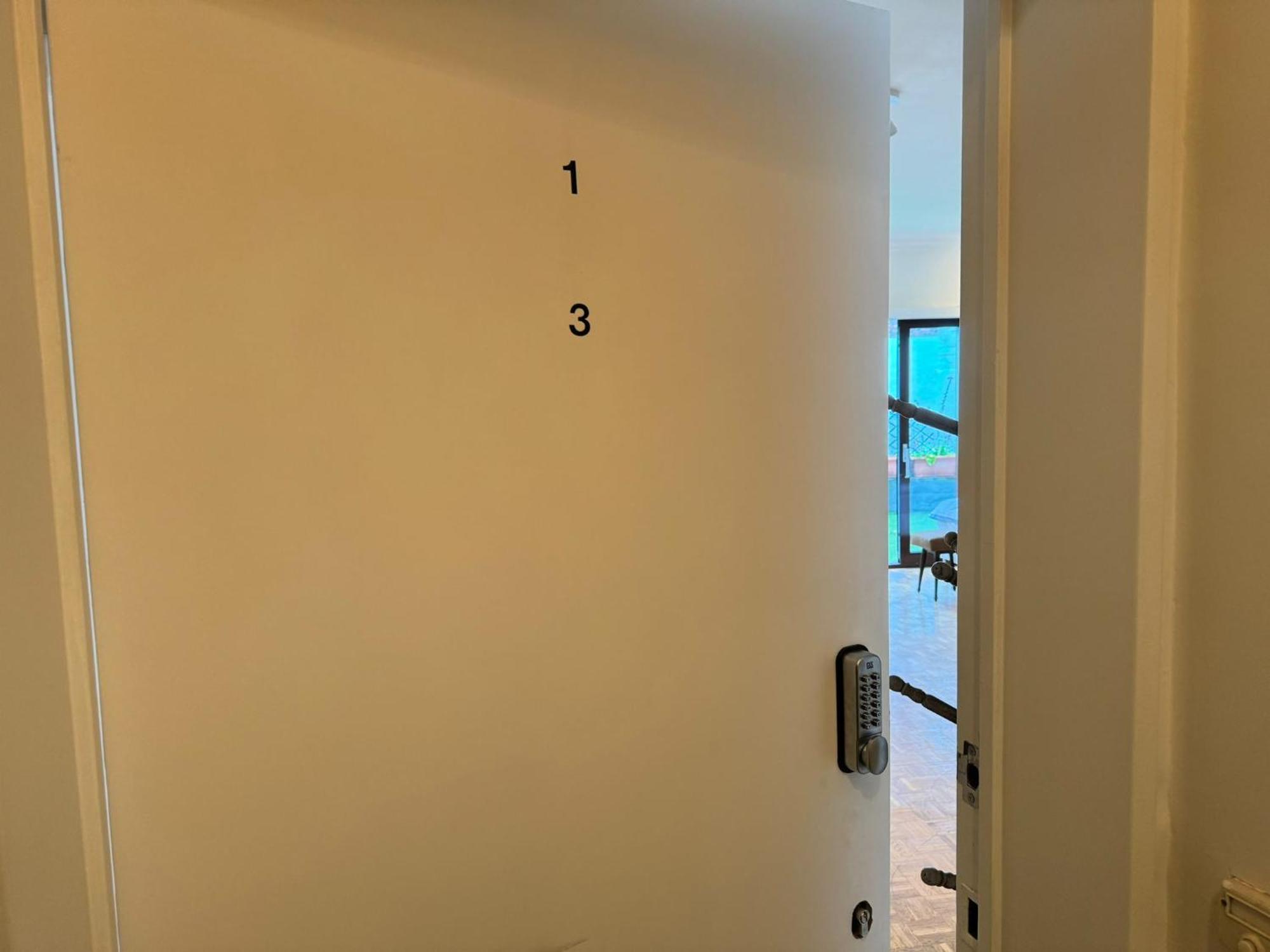 Garden Loft In City Center Meir 1Fl Антверпен Экстерьер фото