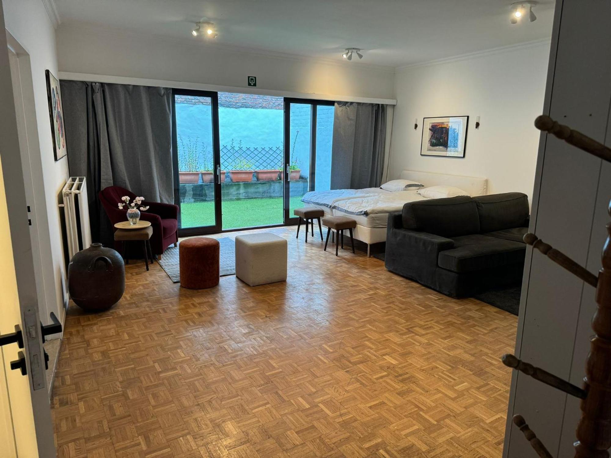 Garden Loft In City Center Meir 1Fl Антверпен Экстерьер фото